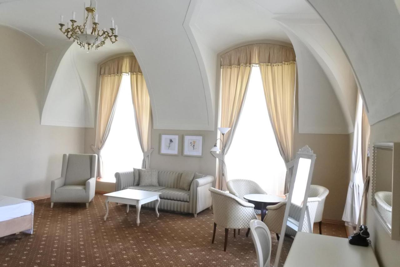 Hotel Gino Park Palace Považská Bystrica Екстериор снимка